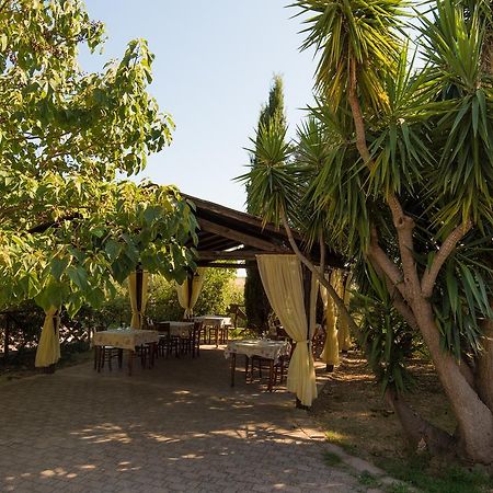 B&B Corte Degli Struzzi Pescia Romana Dış mekan fotoğraf