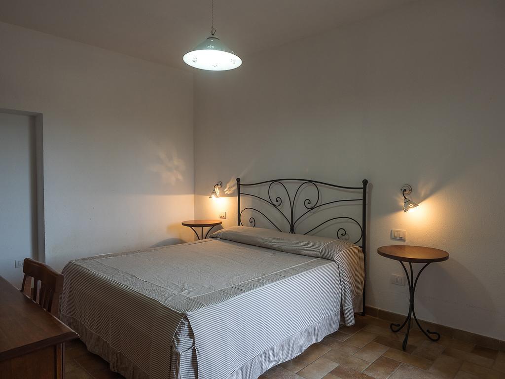 B&B Corte Degli Struzzi Pescia Romana Oda fotoğraf